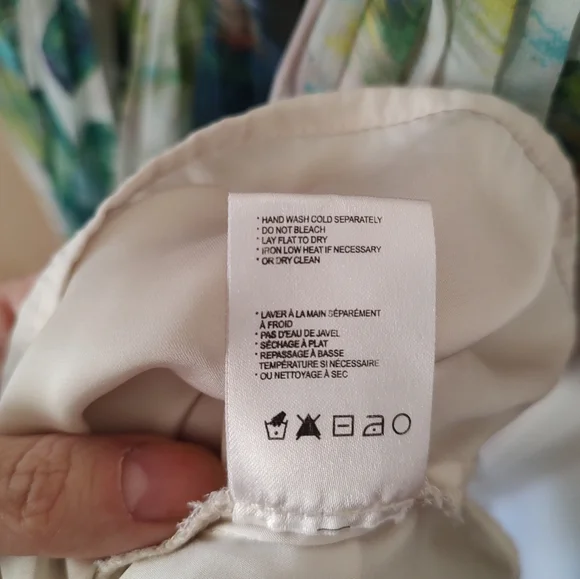 2/$10 Fit and flare sweetheart sundress - Picture 11 of 14